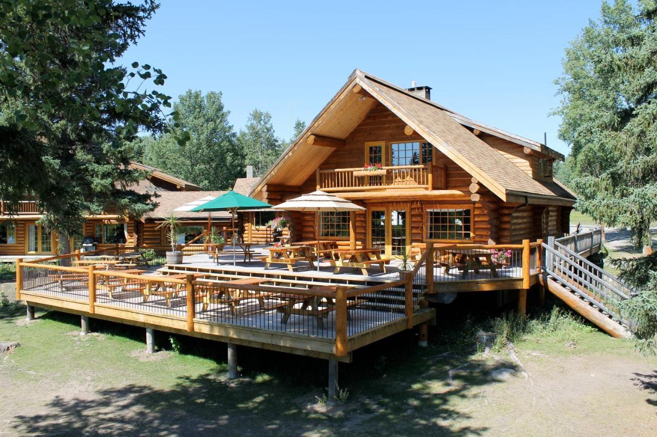 Lac La Hache Ten-Ee-Ah Lodge & Campground מראה חיצוני תמונה