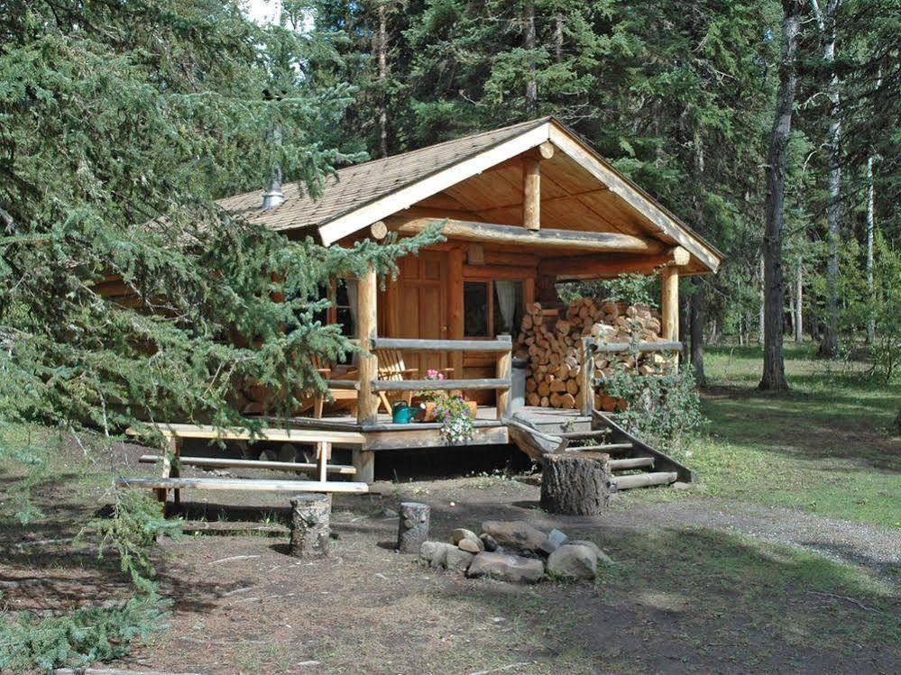 Lac La Hache Ten-Ee-Ah Lodge & Campground מראה חיצוני תמונה